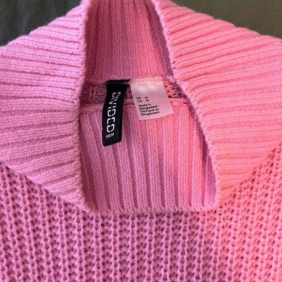 H&M sweater - Picture 2 of 2